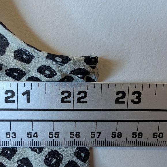 LOFT Ann Taylor Large Women's Sleeveless Patterned Black Taupe Tie Top Blouse - Picture 7 of 8